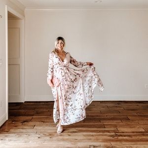 Pink flower dress with belt